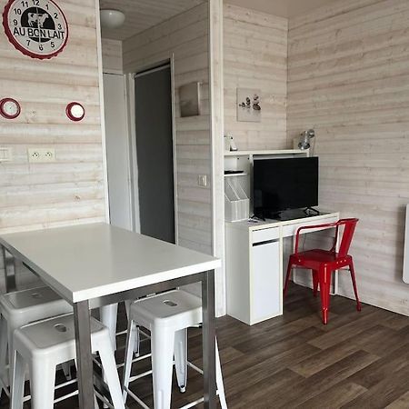 Studio Hyper Centre Порніше Екстер'єр фото